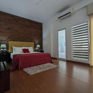 Super Deluxe Room